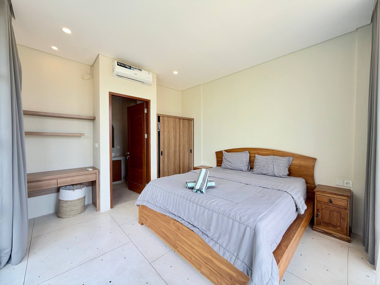 4 BEDROOMS LUXURY VILLA IN PANTAI LIMA, PERERENAN – AF289, photo 45