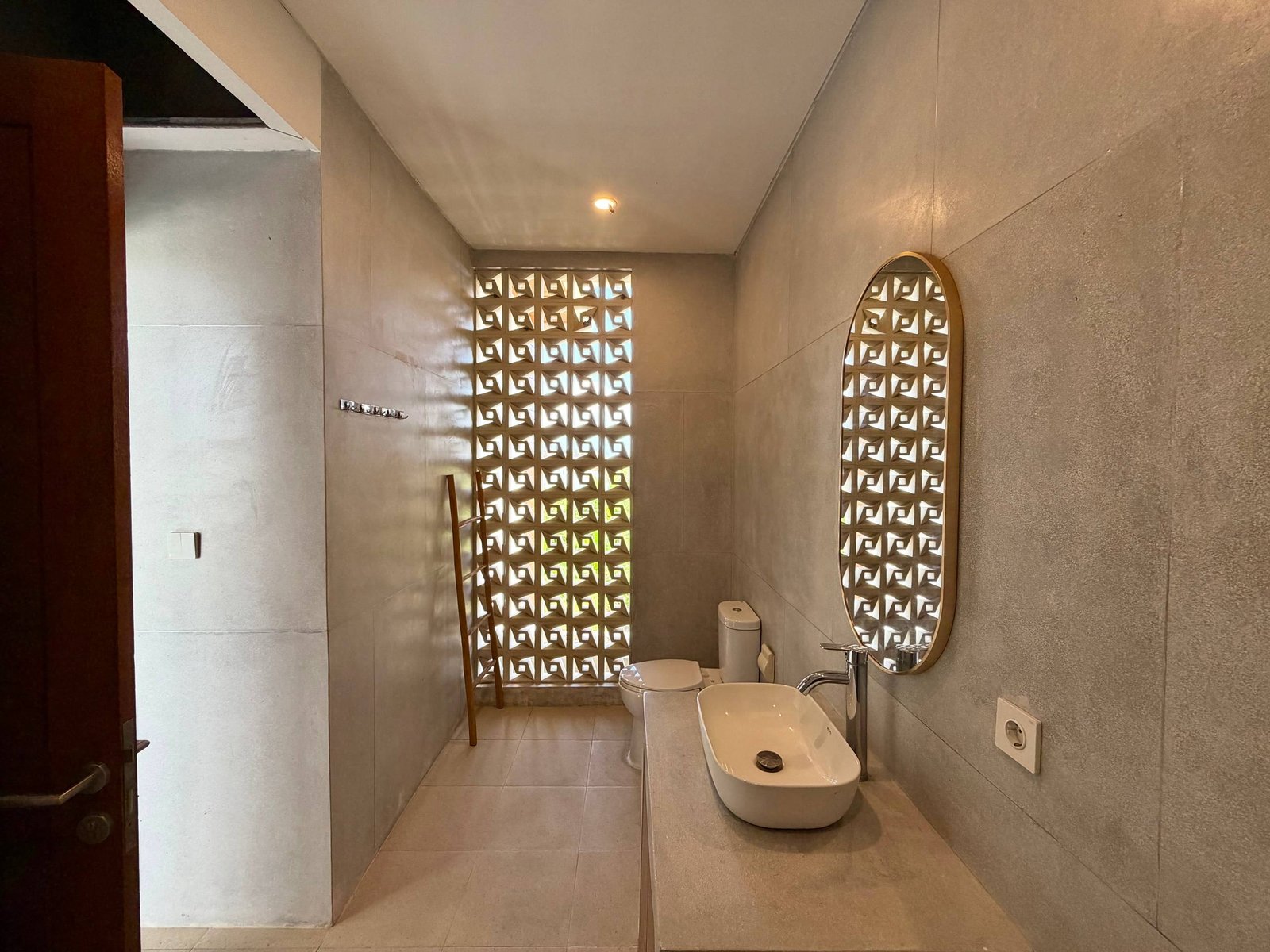 4 BEDROOMS LUXURY VILLA IN PANTAI LIMA, PERERENAN – AF289, photo 41