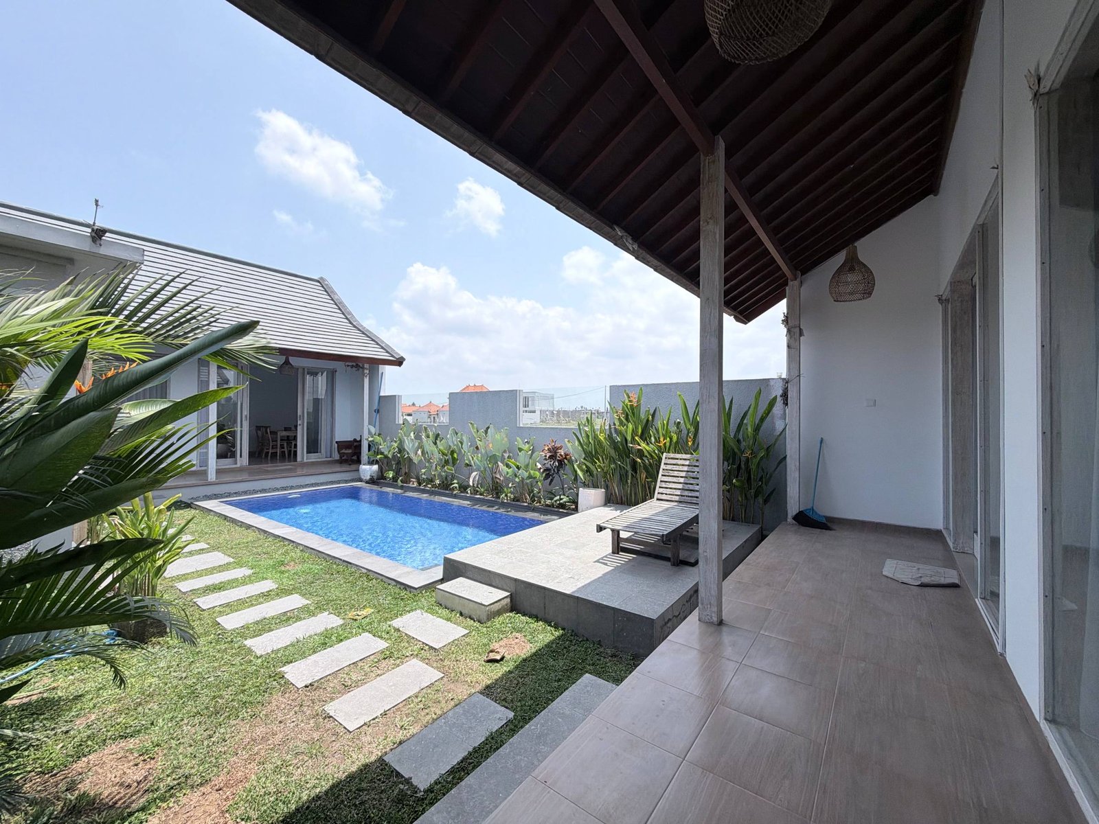 2 BEDROOM MODERN BALINESE VILLA FOR MONTHLY AND YEARLY RENT IN SESEH – AF815, photo 12